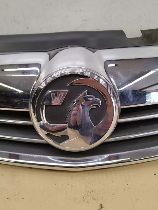 GRILLE CALANDRE CHROME OPEL ZAFIRA B II LIFT ANNÉE 2008-2014 13247331
