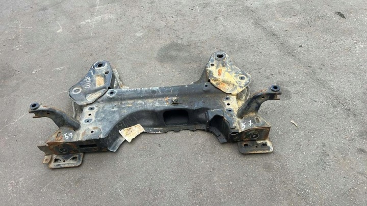 RENFORCEMENT TRANSVERSAL 7CAA77 CITROËN C4 III 2024 AVEC AVANT
