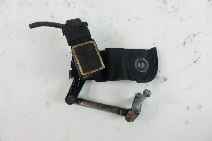 A2213270140 MERCEDES S W221 SENSOR NIVELACIÓN A2213270140 