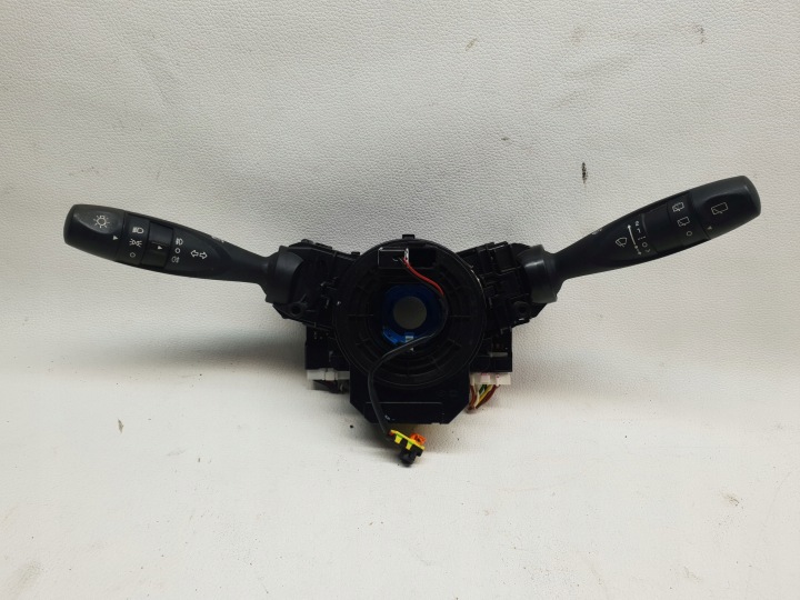 HYUNDAI I10 II 13-16 COMMUTATEUR COMPOSITE BANDE 299132328 299132302