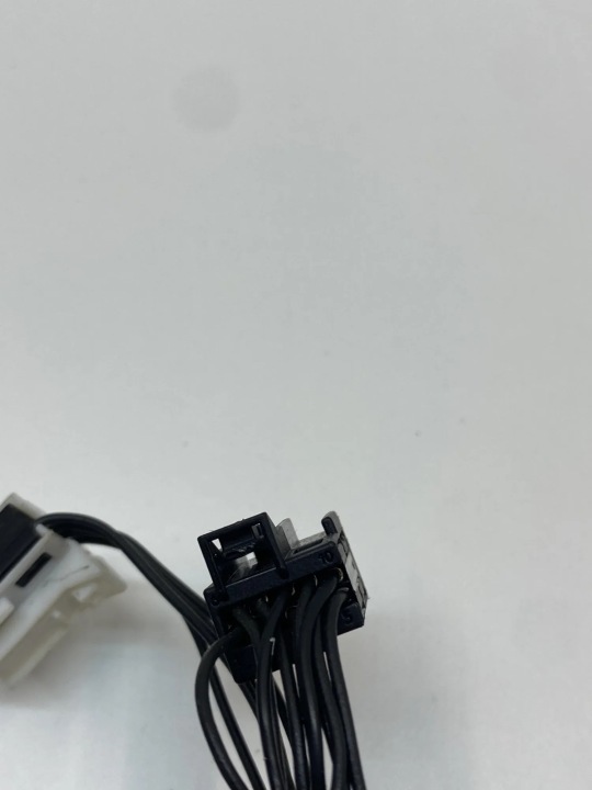 RÉTROVISEUR GAUCHE MERCEDES-BENZ SL (R230) 0015450473 25828576 5.5L 285KW 2006