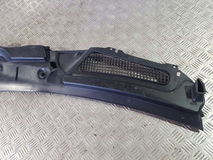 MERCEDES-BENZ AVEC C217 2015 DOUBLURE DE PASSAGE DE ROUE AVANT A2228300128