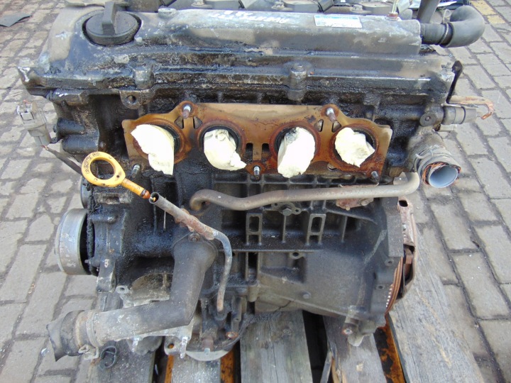 MOTEUR TOYOTA AVENSIS II T25 2.0 16V ESSENCE 1AZ-FSE EUROPE