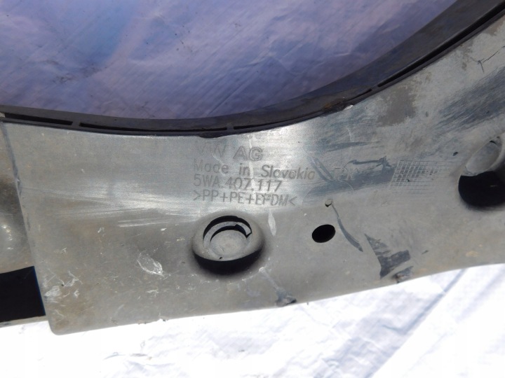 LEON IV 5F FR BRAS DE SUSPENSION AVANT GAUCHE 5WA407151A ORIGINAL PROTECTION 5WA407117