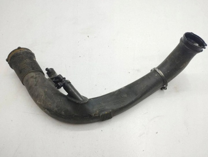 VOLVO V40 II 12R- 2.0 D3 TUYAU FIL ÉCHANGEUR D'AIR DE SURALIMENTATION 31325985