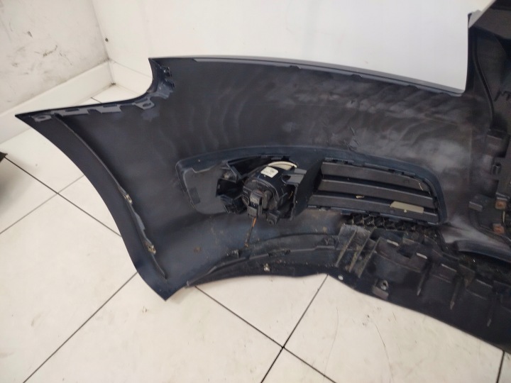 AUDI A3 II 8P LIFT 08R- PARE-CHOCS AVANT AVANT LZ5A