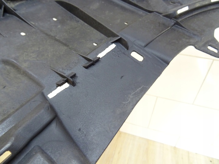 PROTECTION SOUS PARE-CHOCS AVANT INSIGNIA B 39077261 LLU