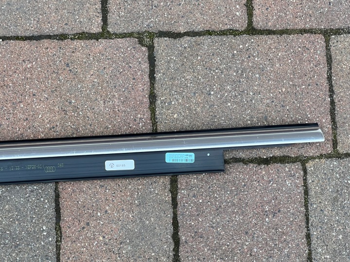 AUDI A6 C7 MOULURE RACLOIR CHROME VITRES 4G0853784