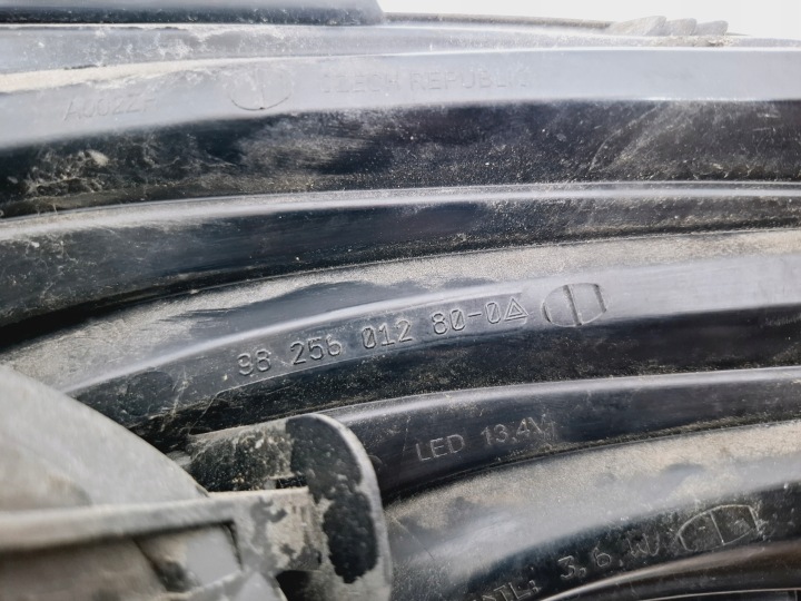 PHARE GAUCHE ARRIÈRE GAUCHE ARRIÈRE PEUGEOT 208 I LIFT 2015-2019 #10101
