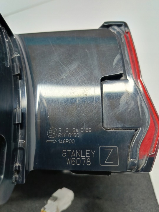 MAZDA CX-60 CX60 22- PHARE DROIT ARRIÈRE DROITE ARRIÈRE LED EUROPE KBB451150