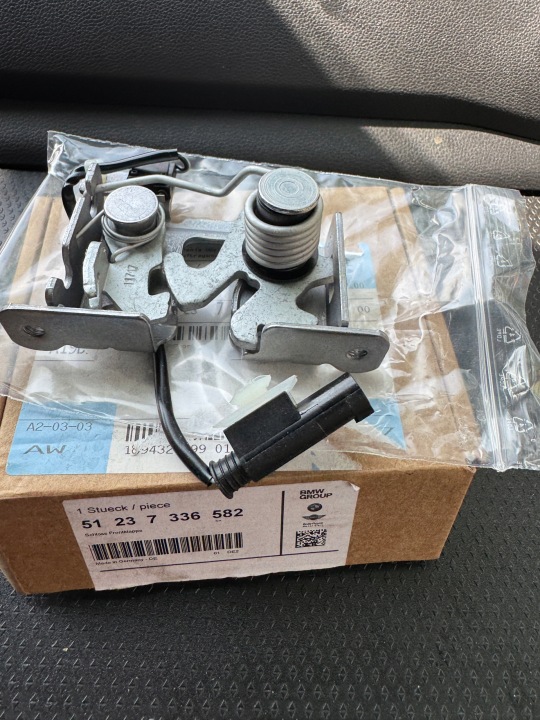 BMW X3 F25 LIFT SERRURE CAPOTS AVEC PRZELACZNIKIEM AVANT NEUF