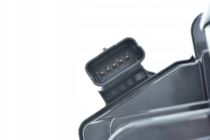 PAPILLON DES GAZ FORD MONDEO MK5 FOCUS MK3 2.0 TDCI HDI 9806625280 A2C85766300