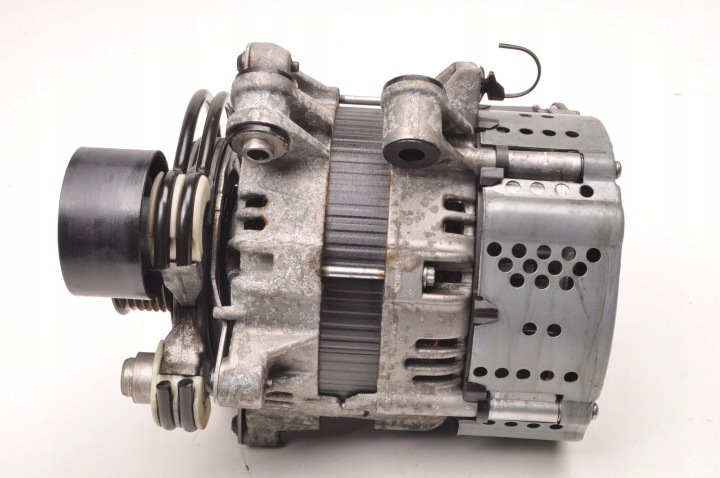 VOLVO S60 III XC60 II XC90 II 2.0 B5 MILD-HYBRID ALTERNATEUR P0 32383087