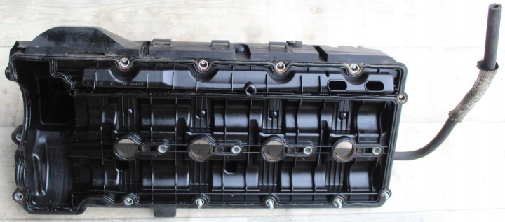 COUVERCLE CULASSES SOUPAPES BMW E65 M67N 745D 7792420