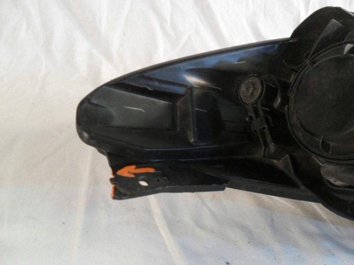 PROJECTEUR AVANT CÔTÉ GAUCHE HYUNDAI I10 MM121