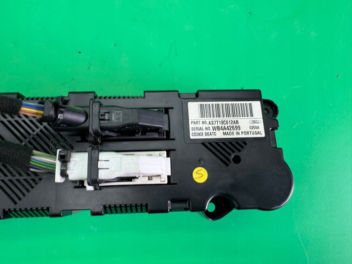 PANNEAU CONDUIT D'AIR CLIMATISATION CLIMATRONIC AS7T18C612AB FORD MONDEO MK4 IV 07-