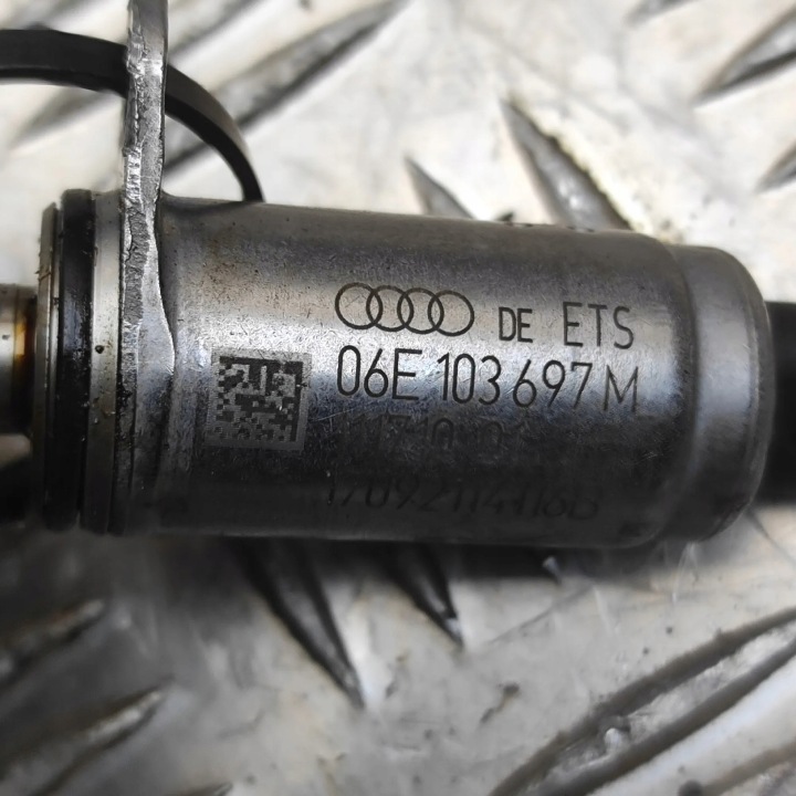 SOUPAPE ELEKTROMATYCZNY PORSCHE MACAN (95B) 06E103697M 33952235 2.0L 185KW