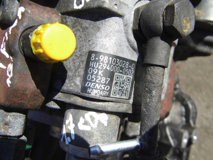 ZAFIRA B 1.7CDTI 08' LIFT POMPE INJECTION 8-98103028-0