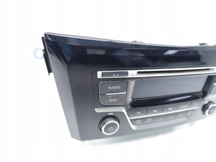 NISSAN X-TRAIL RADIO CD PLAYER. 2014 SUV 4/5DR 28185-4CA0A E2410R-041254