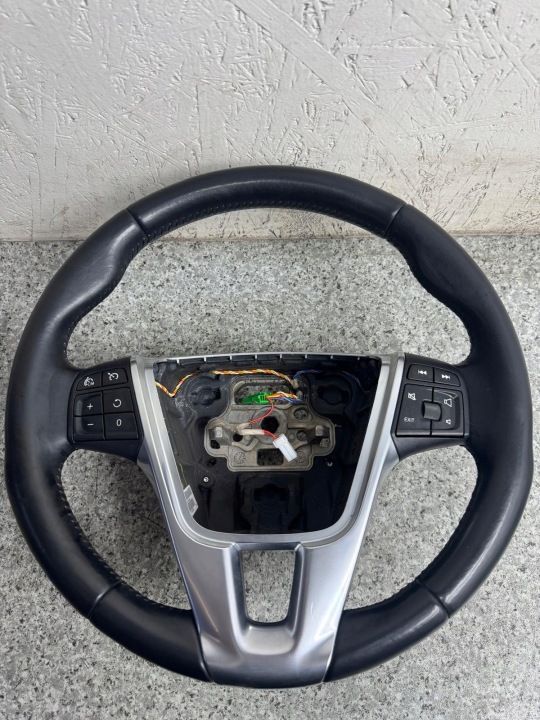 VOLANT CUIR VOLVO V40 II 2012-2018R W-WA ORIGINAL 34110217