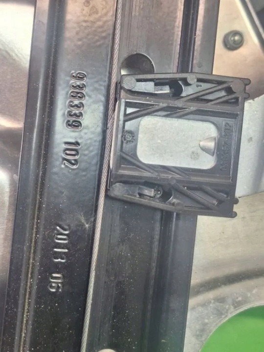 ÉLÉVATEUR VITRES ARRIÈRE DROITS PORTES MERCEDES-BENZ E (W212) 981692105 3.0L