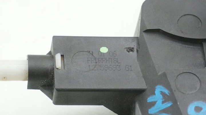 SAAB 9-3 93 II SERRURE DE PORTE AVANT DROIT AVANT 12759693 CABRIO