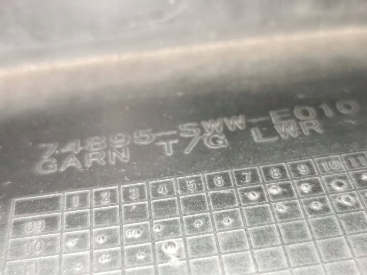 8765/20 CACHE REVÊTEMENT COUVERCLES DE COFFRE ARRIÈRE HONDA CRV III