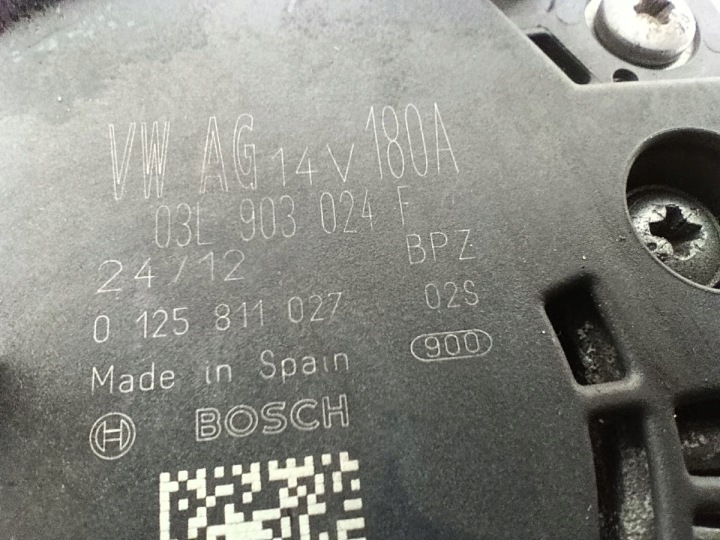 ALTERNATEUR VW PASSAT B7 03L903024F 0125811027 2.0 TDI 140KM