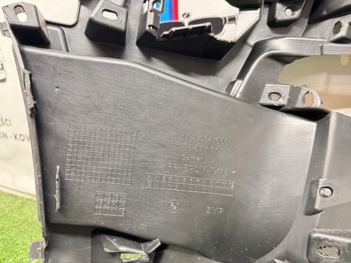BMW 5 G60 G61 MODULE GLISSIÈRE FIXATION PARE-CHOCS GAUCHE AVANT 51118084655