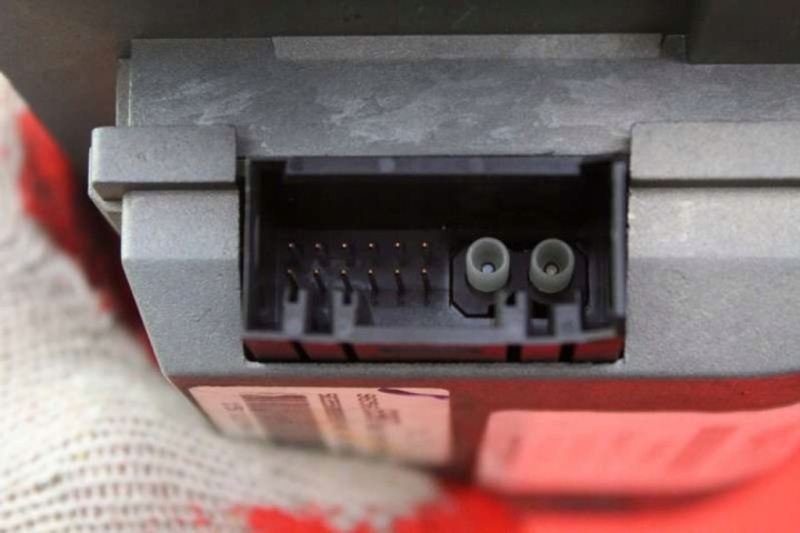 MONITEUR RADIO NAVIGATION 9656690780 PEUGEOT 407 SW 04-10