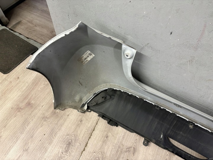 TOYOTA YARIS IV PARE-CHOCS ARRIÈRE ARRIÈRE LAK 040 52159-0DC60