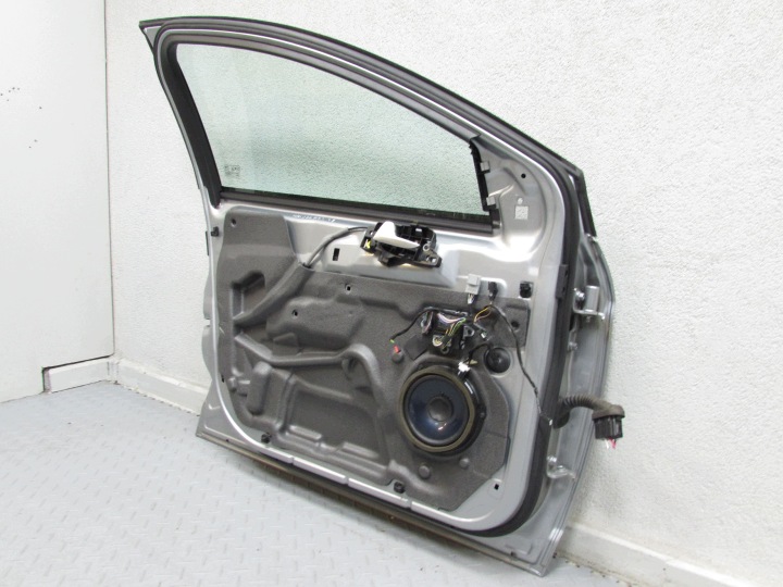 FORD MONDEO MK4 IV LIFT 10-14 PORTES AVANT GAUCHE COMPLET H6 HIPNOTIC SILVER