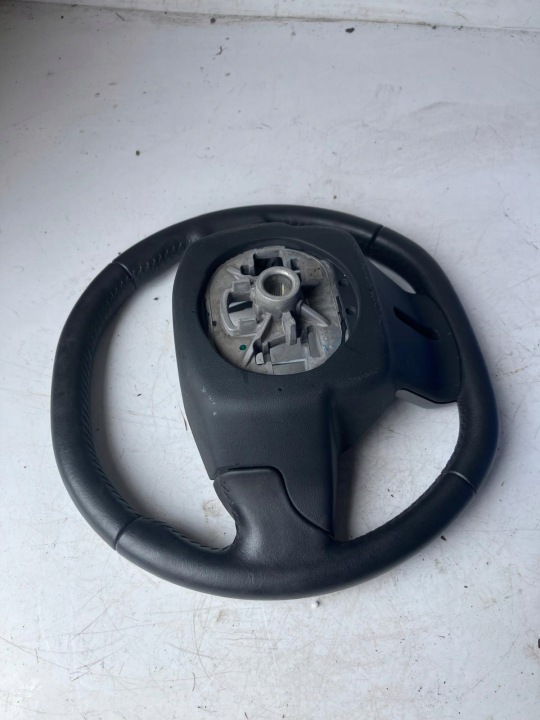 VOLANT CUIR MULTIFONCTION CITROEN C4 CACTUS 98303131ZD