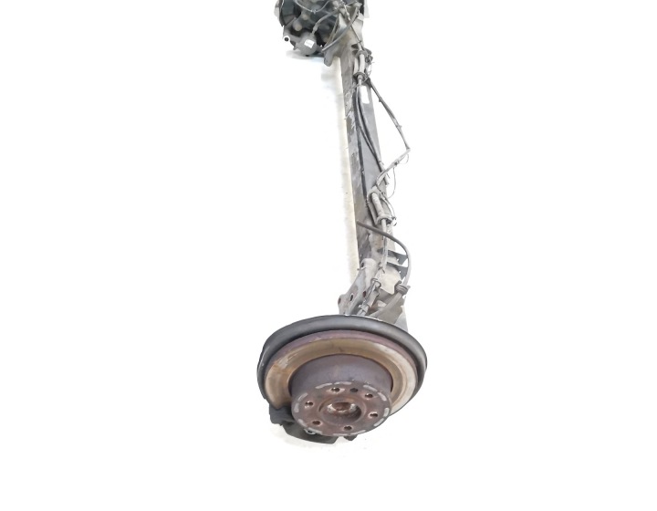 POUTRE AXE ARRIÈRE SUSPENSIONS MERCEDES SPRINTER III 910 A9100013899