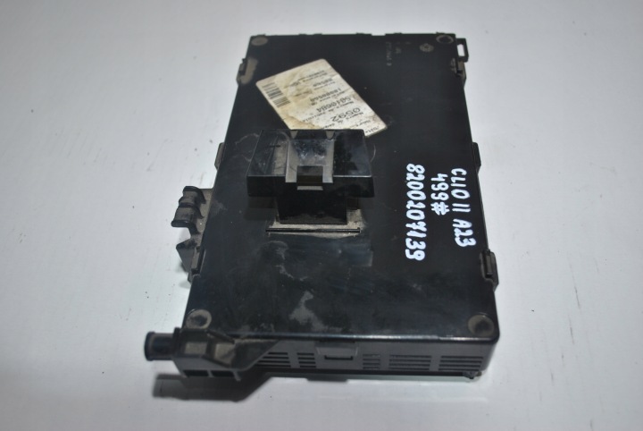 MODULE UCH RENAULT CLIO II 8200207139