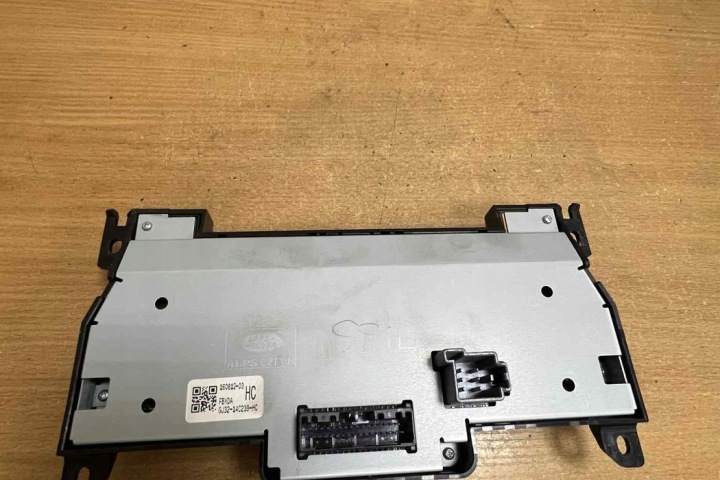 UNITÉ GESTIONNAIRE CLIMATISATION LAND ROVER RANGE ROVER EVOQUE (L538)