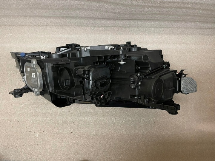 VW ARTEON PHARE AVANT GAUCHE COMPLET LED 3G8941081M