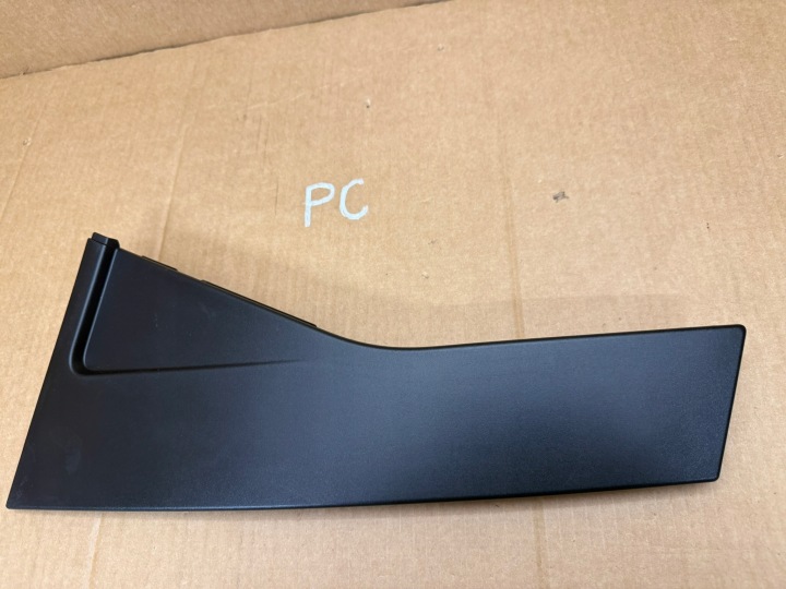 DACIA JOGGER MOULURE PORTES ARRIÈRE GAUCHE ARRIÈRE 822873459R