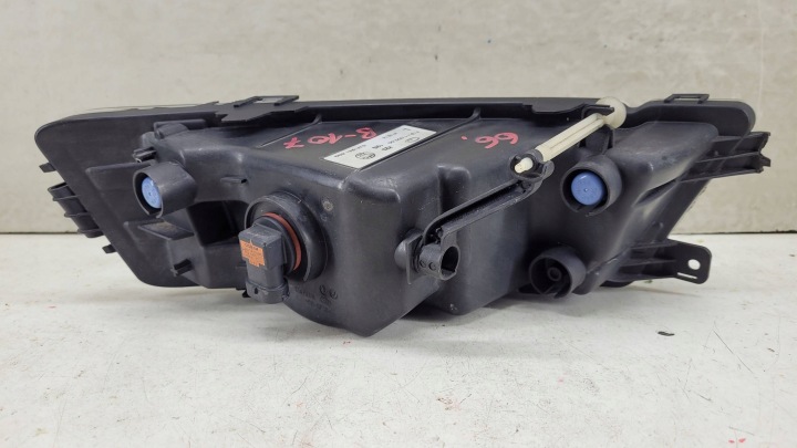 SKODA RAPID PHARES ANTIBROUILLARD AVANT GAUCHE AVANT 5JA941699