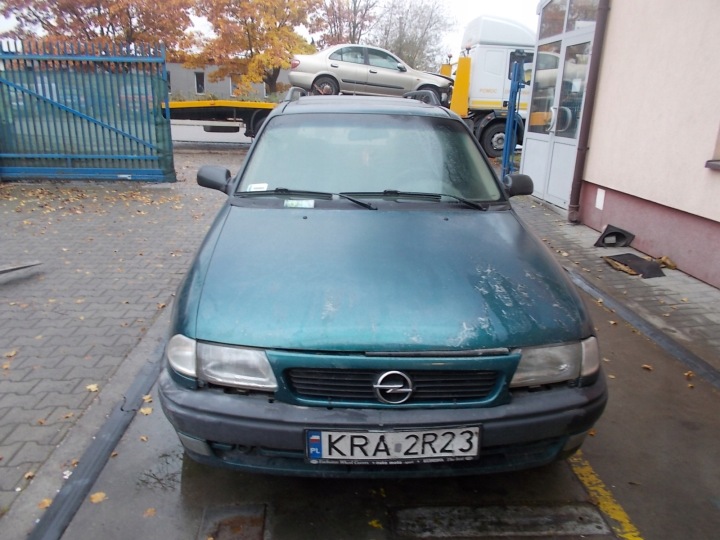 OPEL ASTRA F ESSENCE COMPTEUR 90519103BF 332TYS KM