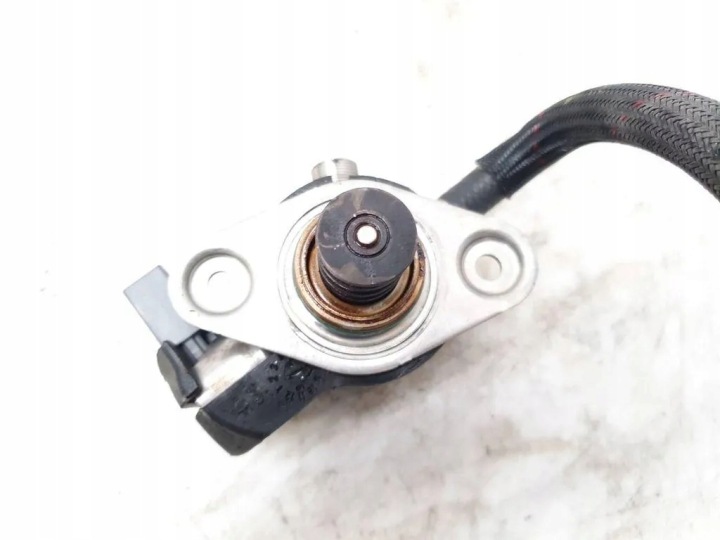 POMPE CARBURANTS MERCEDES-BENZ C (W205) A2742260385 1.99L 2015