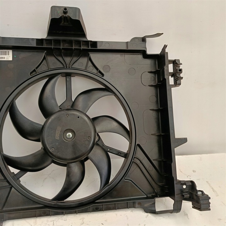 VENTILATEUR RADIATEUR AVEC CHÂSSIS SMART FORTWO 0.8D/1.0/ELECTRIC 01.07-