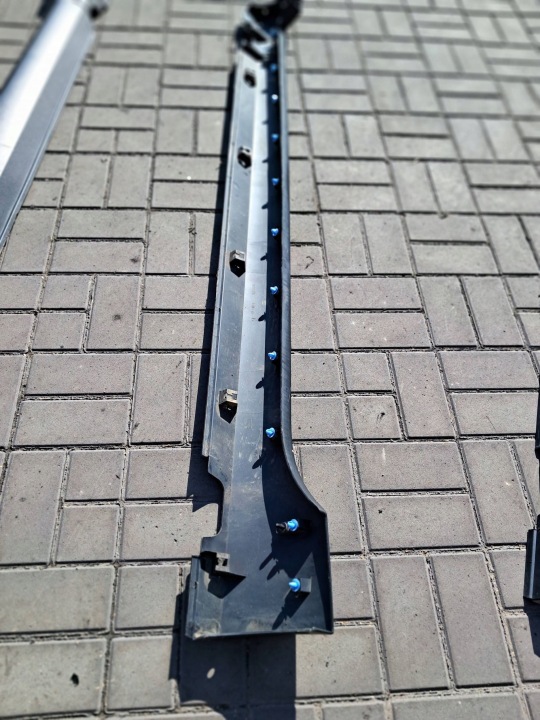 PEUGEOT 2008 DROITE MOULURE REVÊTEMENT SEUIL 96781715XT
