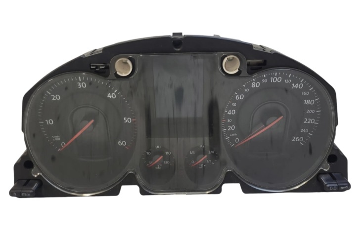 COMPTEUR VW PASSAT B7 ALLTRACK (365) 3C0920871E 2.0L DIESEL 103KW 2008