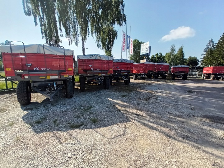 REMORQUE ROLNICZA DWUOSIOWA T711/1 (8 TON) PALETOWA