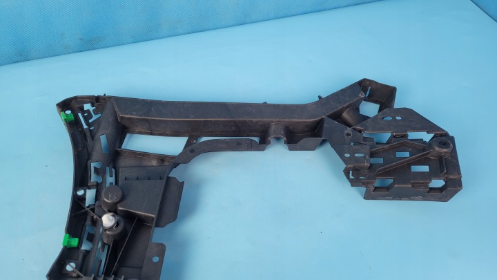 VOLVO XC90 II 19R GLISSIÈRE PARE-CHOCS DROIT ARRIÈRE 31407731