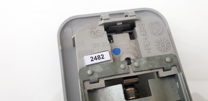 FIAT SEICENTO PHARE AMPOULE PLAFONNIERS PAVILLON AVANT AVANT