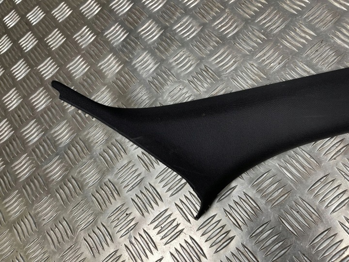 VOLVO V60 2011 PROTECTION MONTANTS VITRES AVANT A