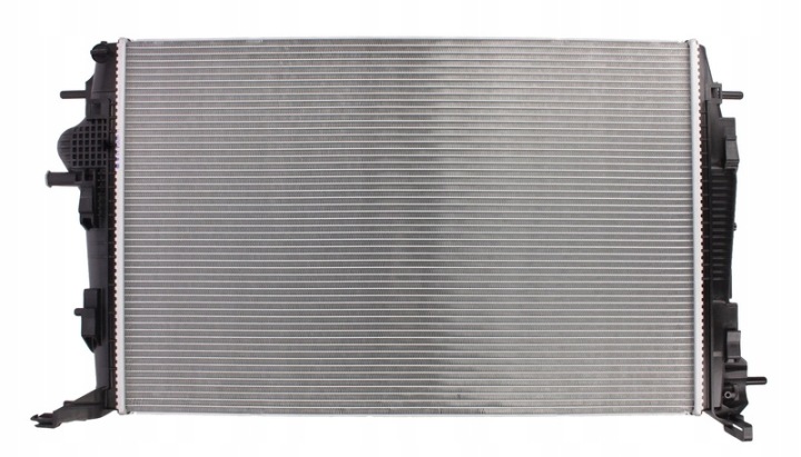 RADIATEUR MOTEUR VALEO 214100017R