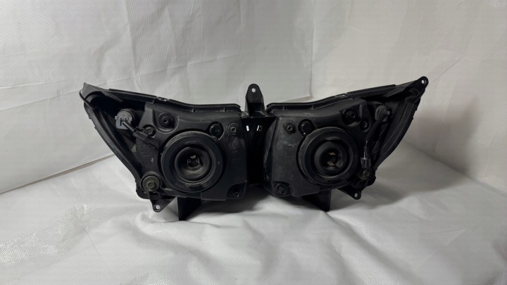 PHARE AVANT PROJECTEUR YAMAHA FZ6 FAZER 04-06